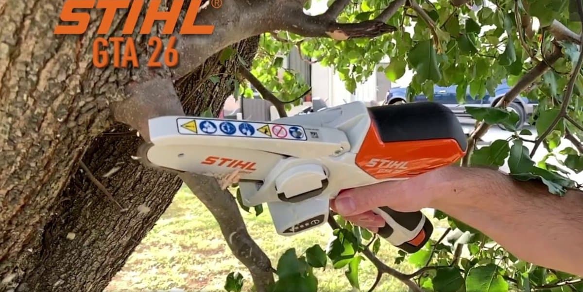 Stihl accu mini kettingzaag SET - Snoeischaar - Snoeizaag - hand kettingzaag - Professioneel- Hovenier- Tuinman thumbnail 4