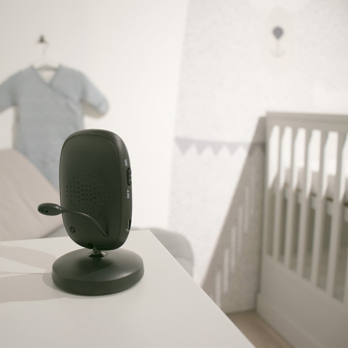 LUVION® Platinum 3+ Black - Babyfoon met Camera - Uitbreidbaar tot 2 Baby Camera's - Premium Baby Monitor thumbnail 7