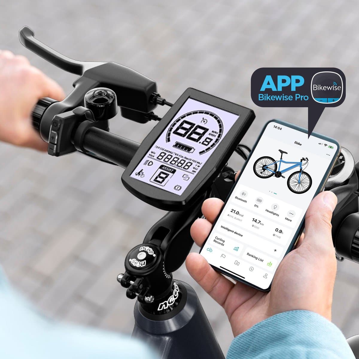 Qekud F26 Pro Elektrische Fiets 26" Trekking E-Bike - 250W Motor - 36V 13Ah Accu - 100km Bereik - 7 Versnellingen - Stapdoor Frame thumbnail 2