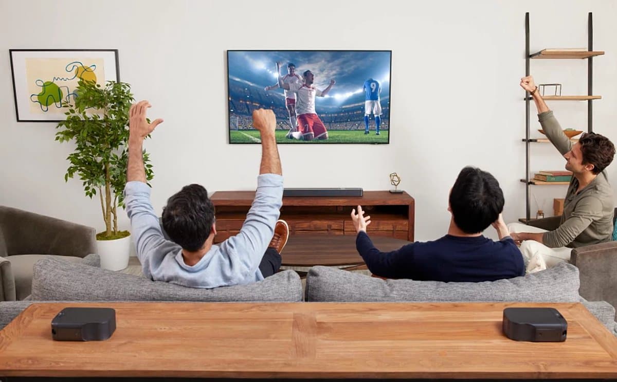 JBL Bar 800 Pro - 5.1.2 Dolby Atmos Soundbar - Draadloze Subwoofer & Afneembare Surround Speakers - 720W Home Cinema - HDMI eARC - WiFi, AirPlay & Chromecast - Zwart thumbnail 8