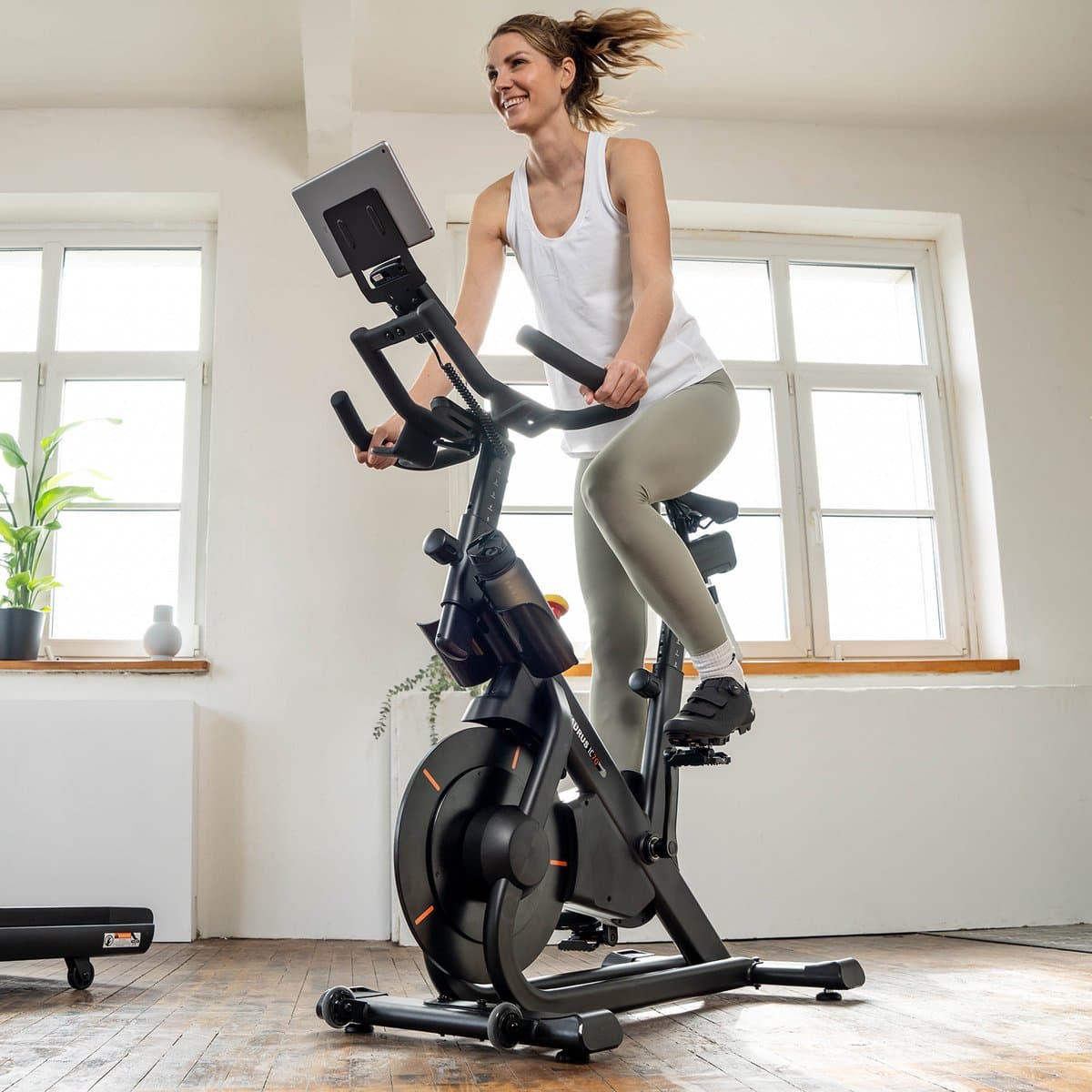 Taurus IC70 Smart Indoor Bike thumbnail 3