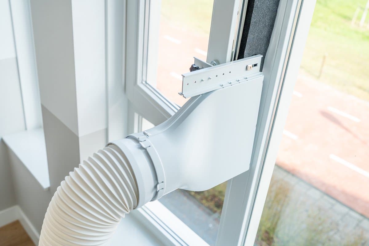 Eurom Window Way-out raamafdichtingskit mobiele airco - voor draai-kiepramen en dakramen thumbnail 6