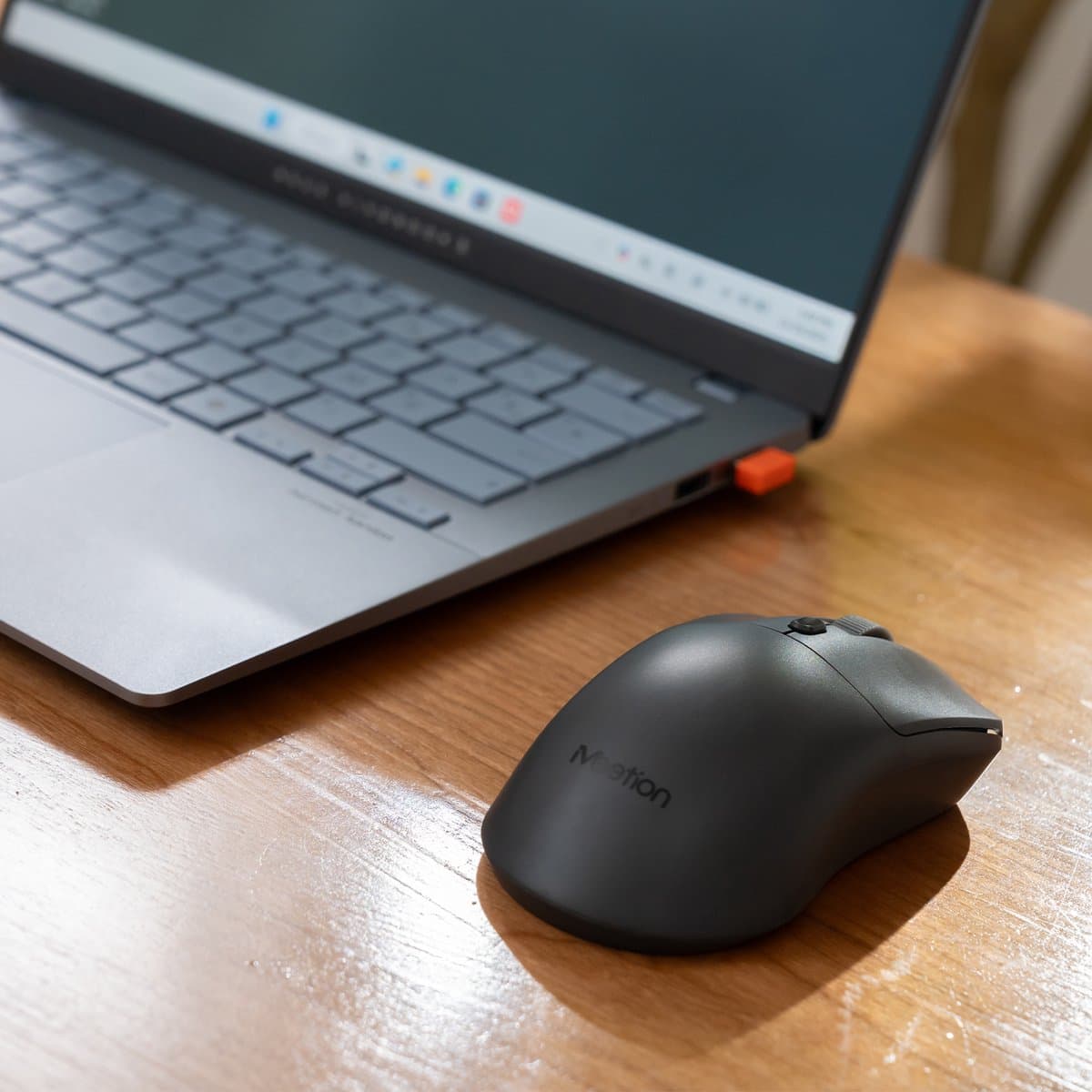 Meetion R546 - Draadloze Stille Muis - 2.4GHz - Instelbare DPI - Ergonomisch Design - Plug & Play - Wit thumbnail 7