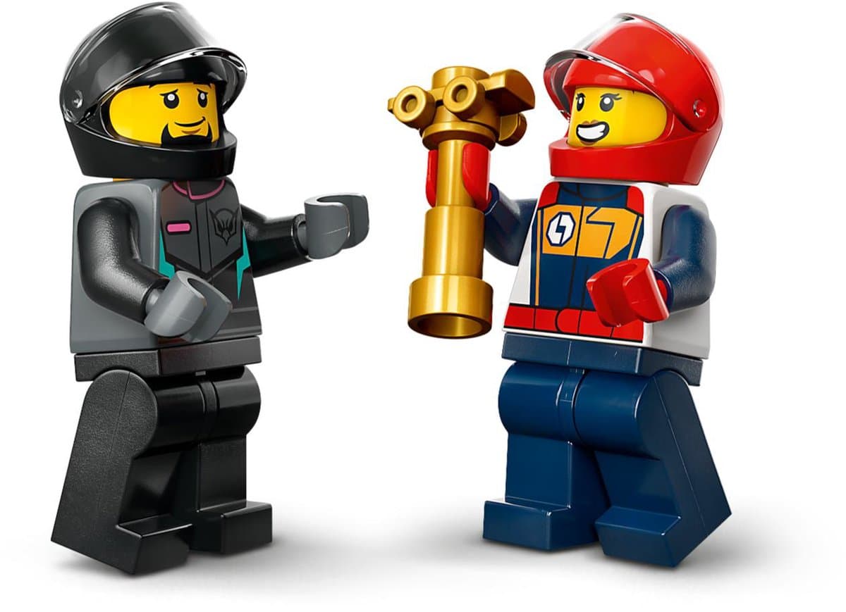 LEGO City Karts en racers: 2 minikarts met coureurs (99 onderdelen) thumbnail 7
