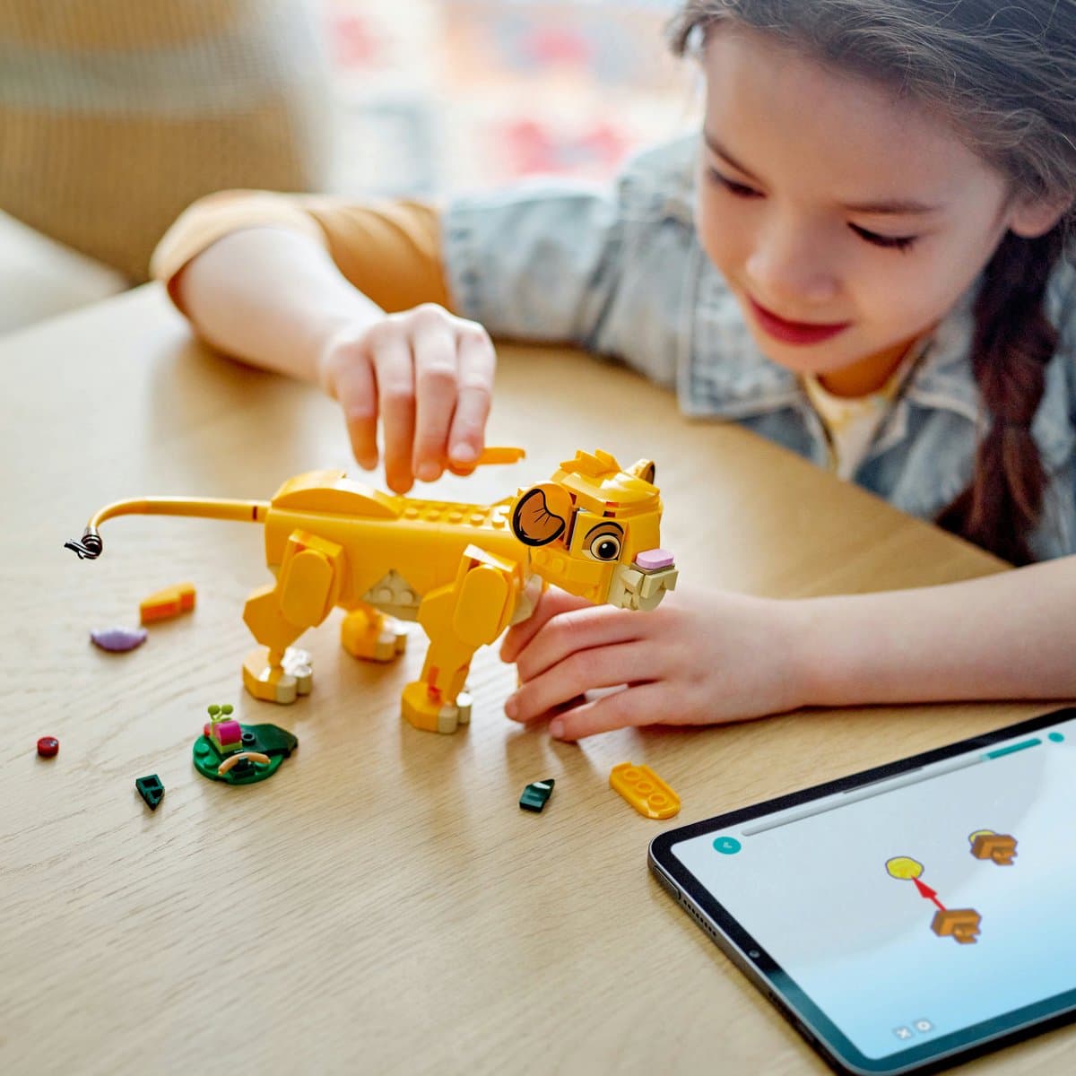 LEGO Disney Simba als welp - draaibare kop, beweegbare poten thumbnail 4