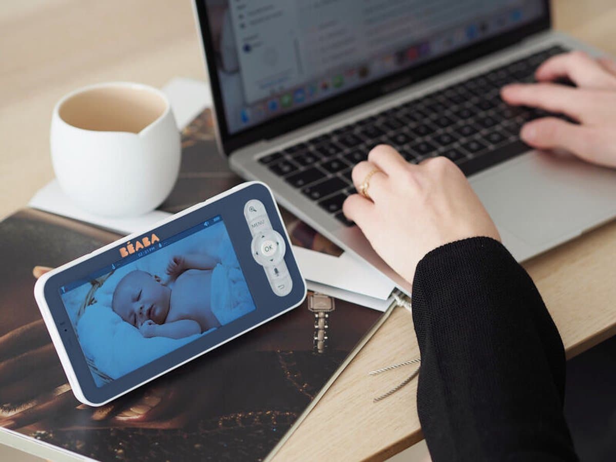 Béaba Zen Premium Video Baby Monitor – 360° Full HD met Nachtzicht – Oplaadbaar + Groot 720p HD-Scherm – Bereik ±300 m – Night Blue thumbnail 4
