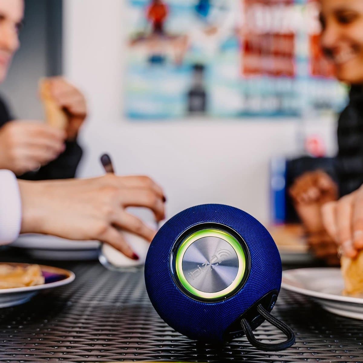 Draagbare Bluetooth Speaker met 360° Geluid en LED Lichtringen - Oplaadbaar thumbnail 3