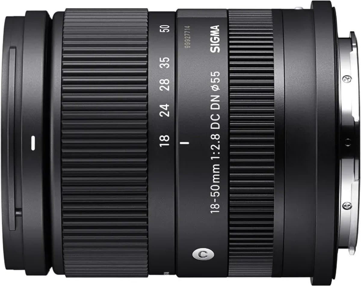 Sigma 18-50mm F2.8 DC DN Contemporary Canon RF-Mount thumbnail 2
