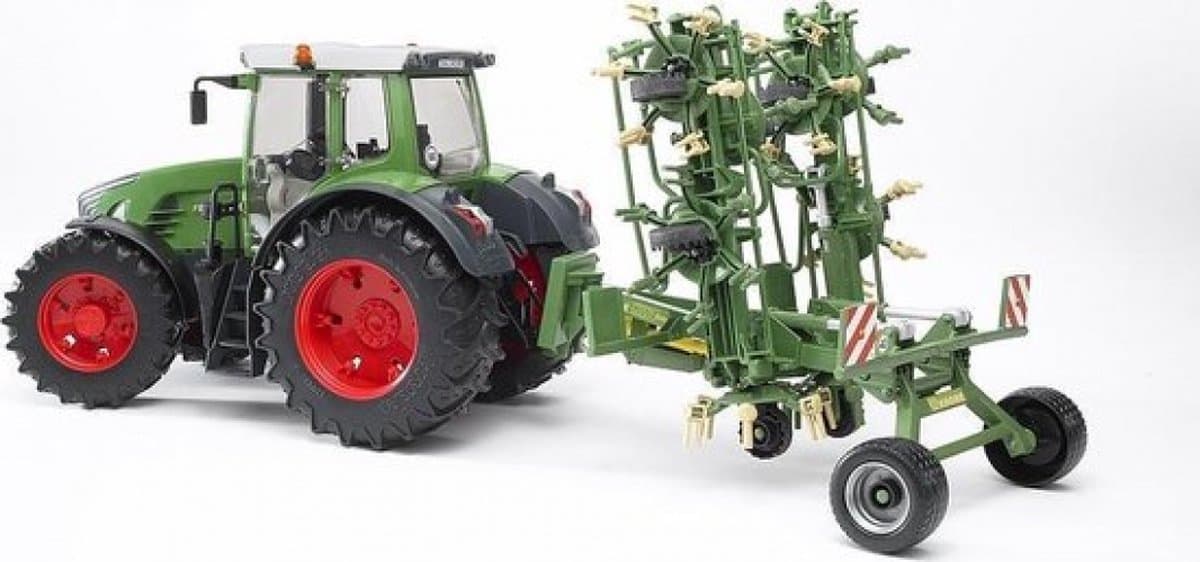 Bruder Krone KWT 8.82 hooischudder: opvouwbaar 1:16 model thumbnail 8