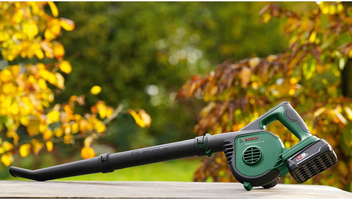 Bosch UniversalLeafBlower 18V-130 Bladblazer - Zonder 18 V accu en lader thumbnail 3