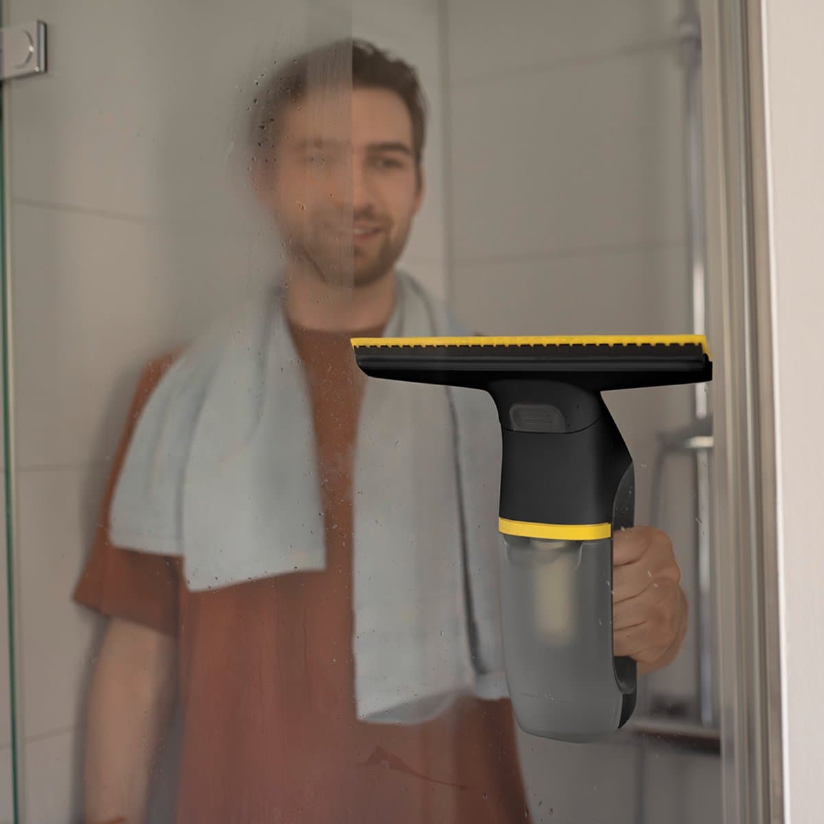 Kärcher Window Vac WV 2 Universal Extra+ Black draadloze ruitenreiniger - Raamwisser met looptijd accu 35 minuten voor 105 m² - Ramenwasser voor douche en andere gladde oppervlakken - Incl. sproeiflacon, microvezeldoek en 500 ml reinigingsmiddel thumbnail 7