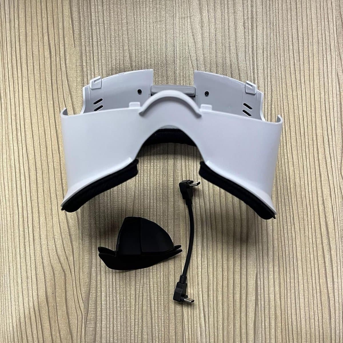 VR Headset Ventilator - Gezichtsbedekking Koeler - VR Gaming - RGB Verlichting - Voor Meta Quest 3 - Wit thumbnail 2
