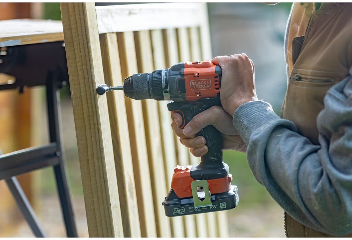 BLACK+DECKER 18V Brushless Schroefboormachine in koffer (met 2x2.5Ah accu en lader) - BLD782E2K-QW thumbnail 3