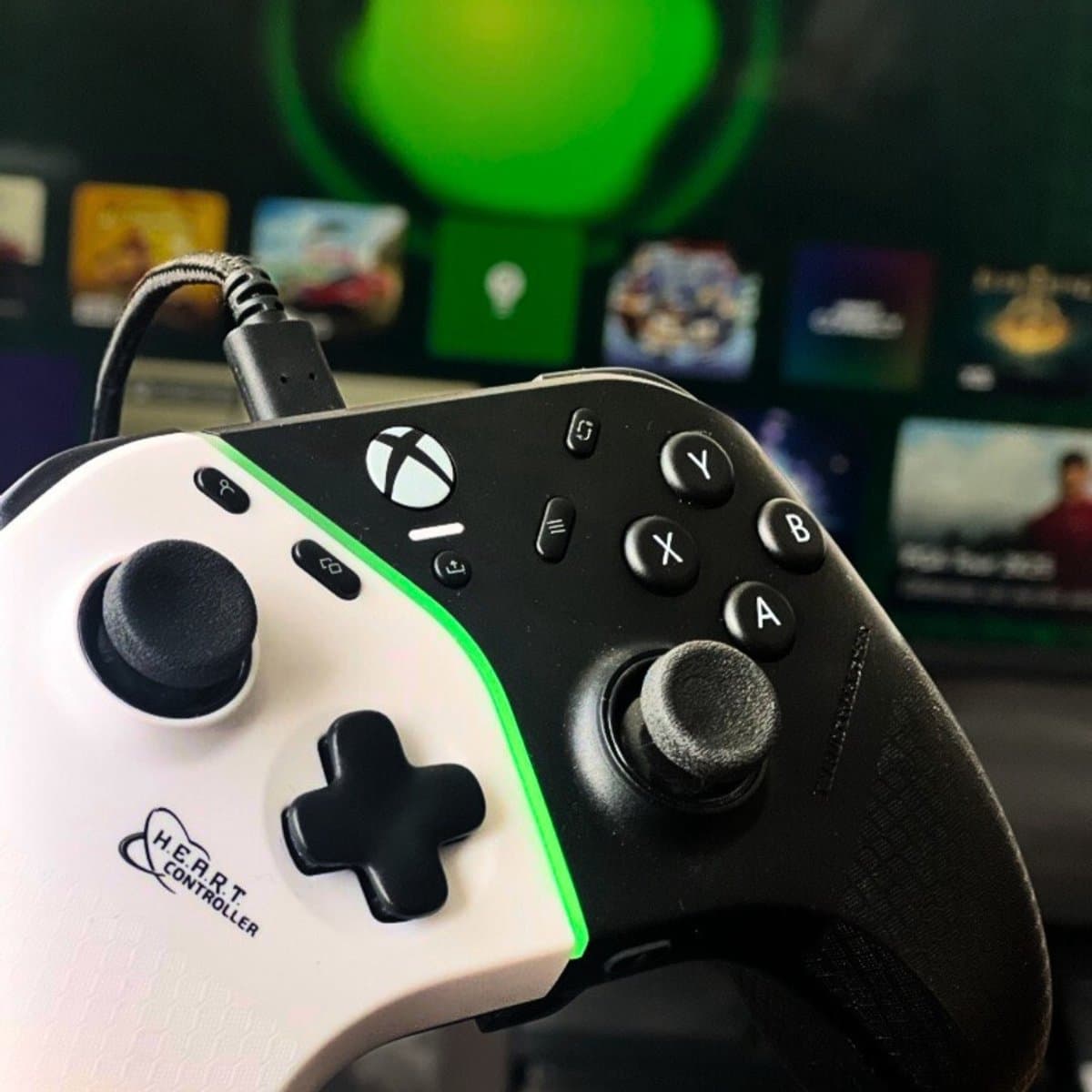 Thrustmaster H.E.A.R.T Gamepad - voor Xbox Series X|S / PC - Hall-effect - anti-drifttechnologie - HEART thumbnail 4