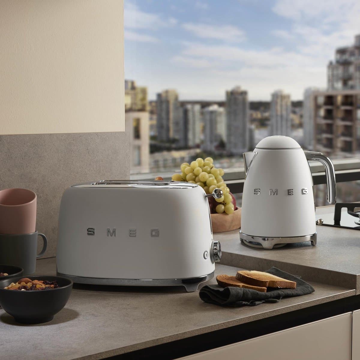 SMEG TSF01WHMEU - Broodrooster - Mat Wit - 2x2 - 950W - 6 niveaus thumbnail 7