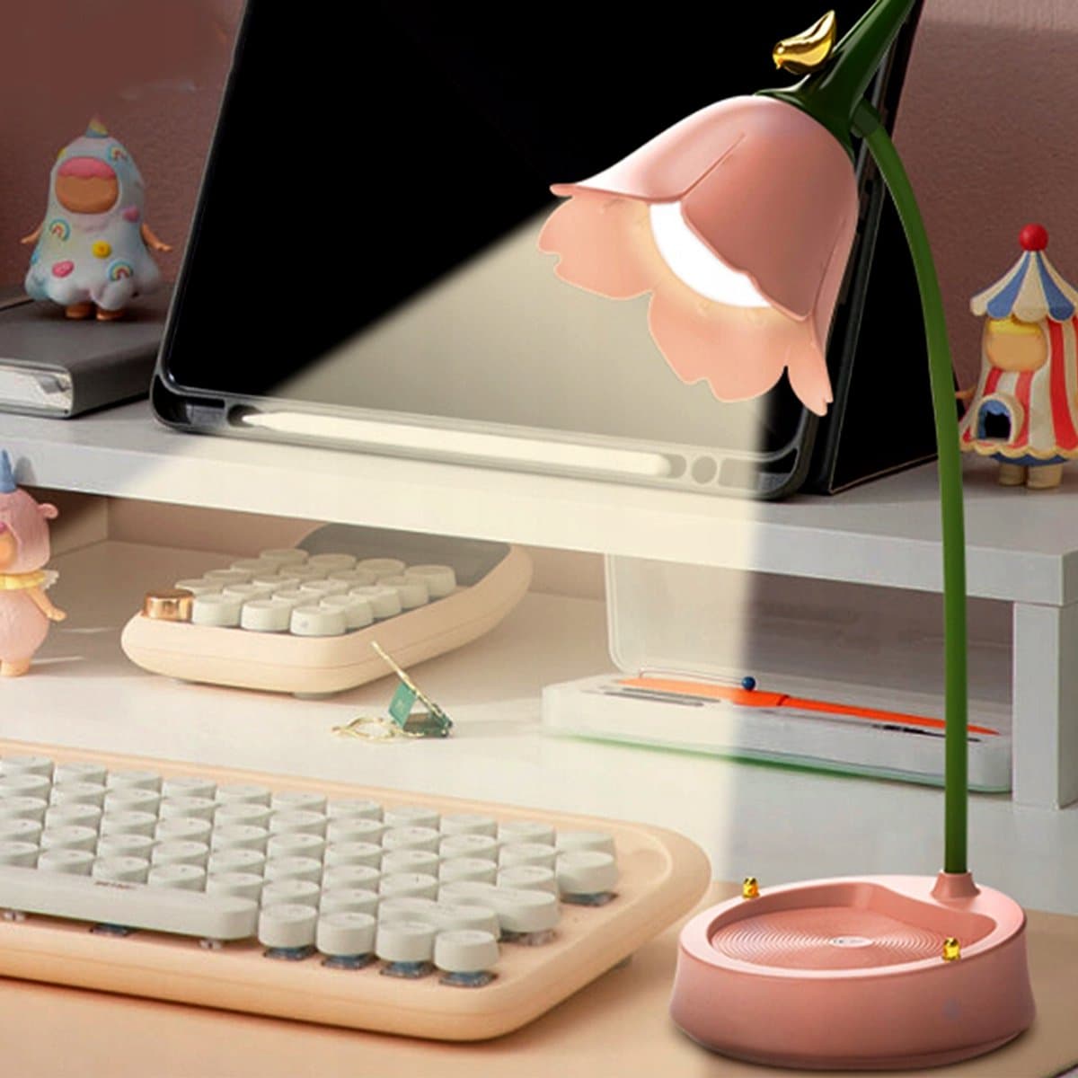 Roze bureaulamp voor meisjes - Dimbaar LED-bureaulampje - Oogvriendelijk om te studeren - Aanraaksensor - USB-oplaadbaar - Geschikt om naast het bed te lezen en te studeren - Perfect als decoratie voor de studentenkamer en als nachtlampje - Roze thumbnail 4