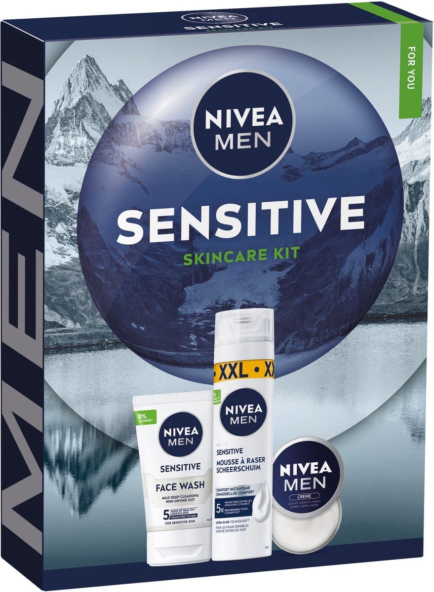 NIVEA MEN Sensitive Skincare Kit Geschenkset Mannen - Cadeauset Mannen met Scheershuim, Gezichtsreiniger & Crème - Verjaardag cadeau thumbnail 2