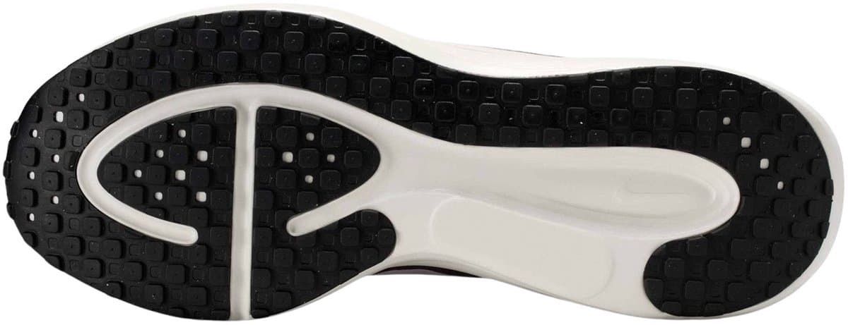 Nike Revolution 8: lichtgewicht hardloopschoen met foam-demping thumbnail 5