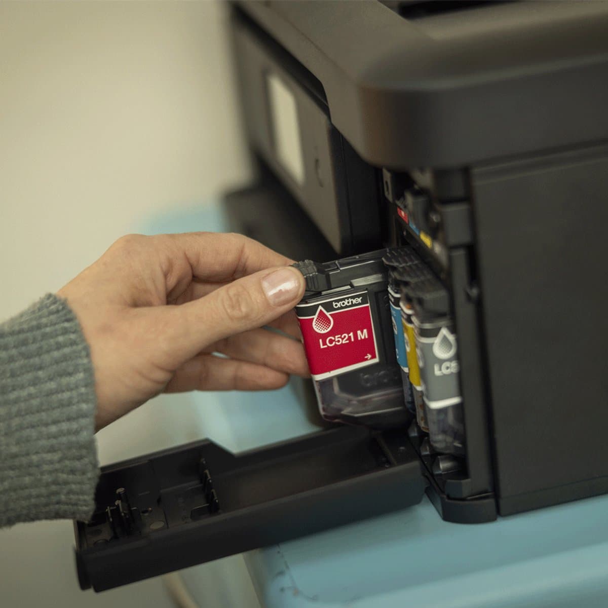 Brother DCP-J1460DW - Multifunctionele Inkjetprinter - A4 - 1200 x 6000 DPI - 16 ppm - Wifi - Zwart thumbnail 3