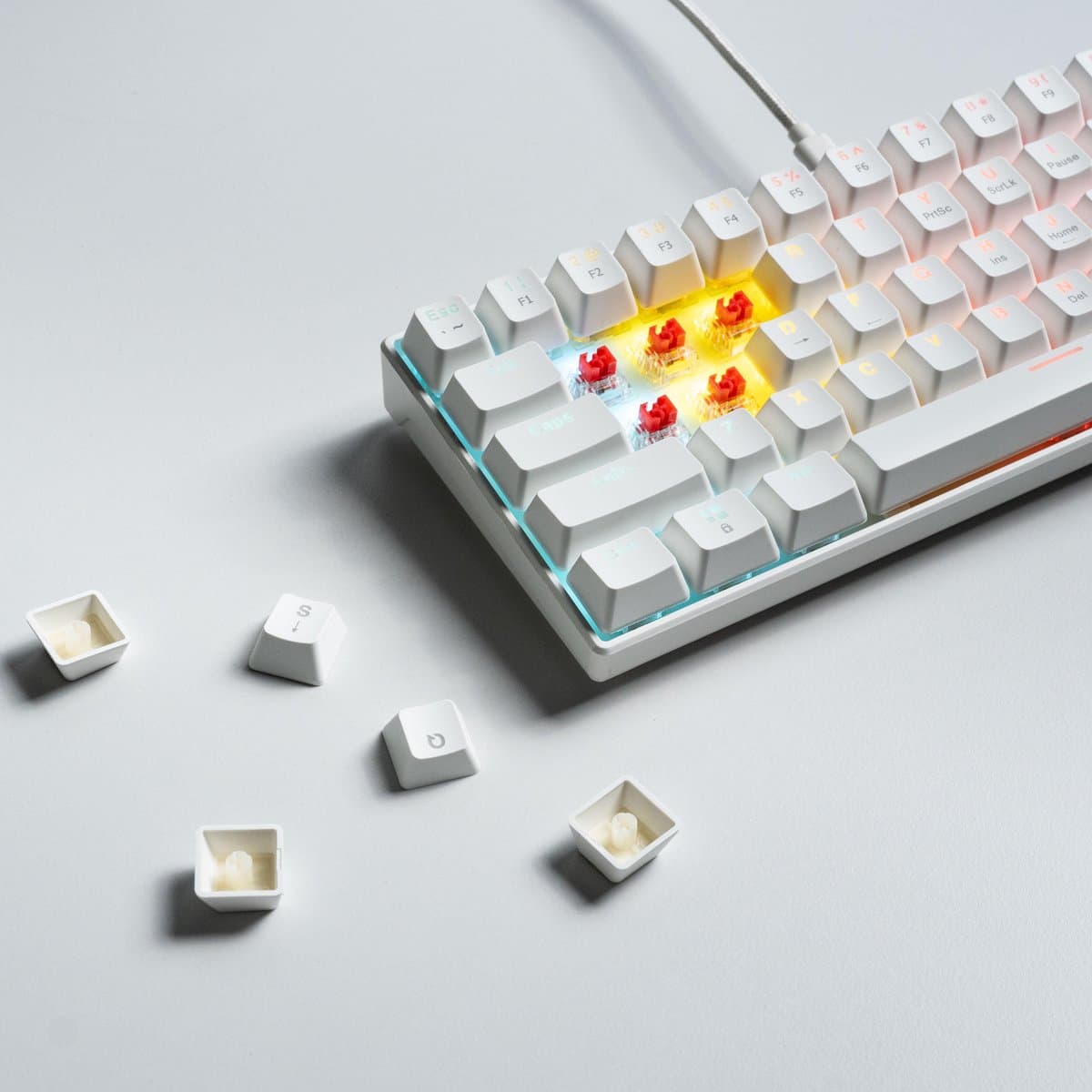 Furycube A61K - Mechanisch Gaming Toetsenbord - 61 Toetsen - Regenboogverlichting - Bedraad - Wit thumbnail 5