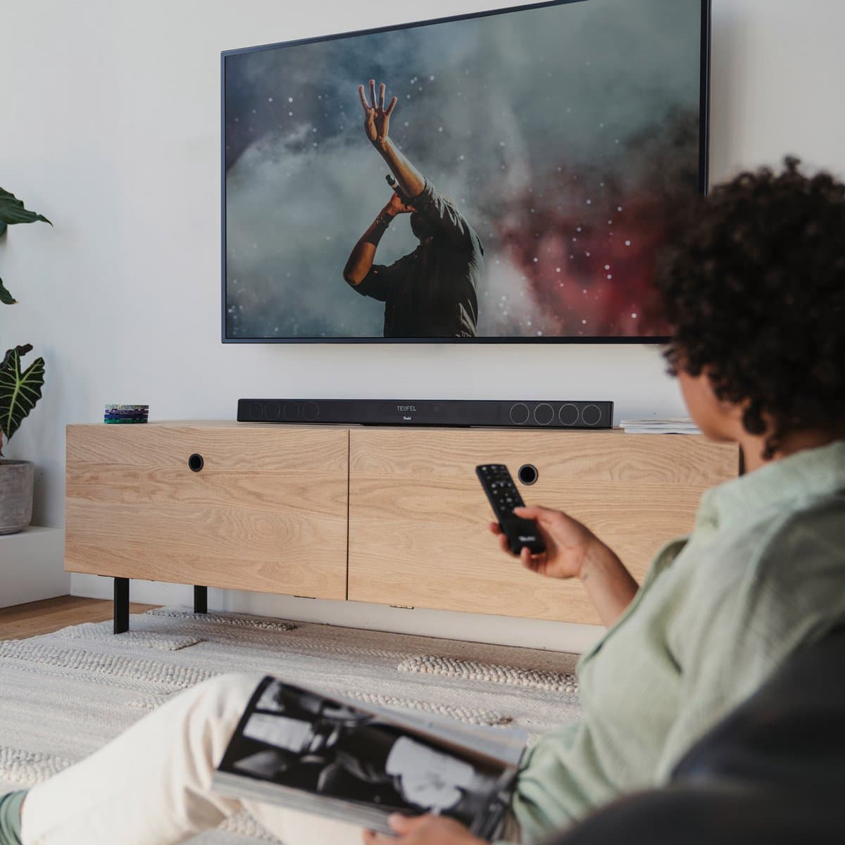 Teufel CINEBAR 11 voor Dolby Atmos "4.1-Set" - Soundbar met draadloze subwoofer & rearspeakers - Bluetooth met aptX - Virtuele surround sound - zwart thumbnail 8