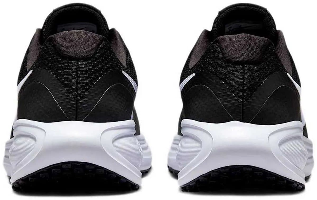 Nike Revolution 8 Dames: lichtgewicht hardloopschoen met foam-demping thumbnail 4
