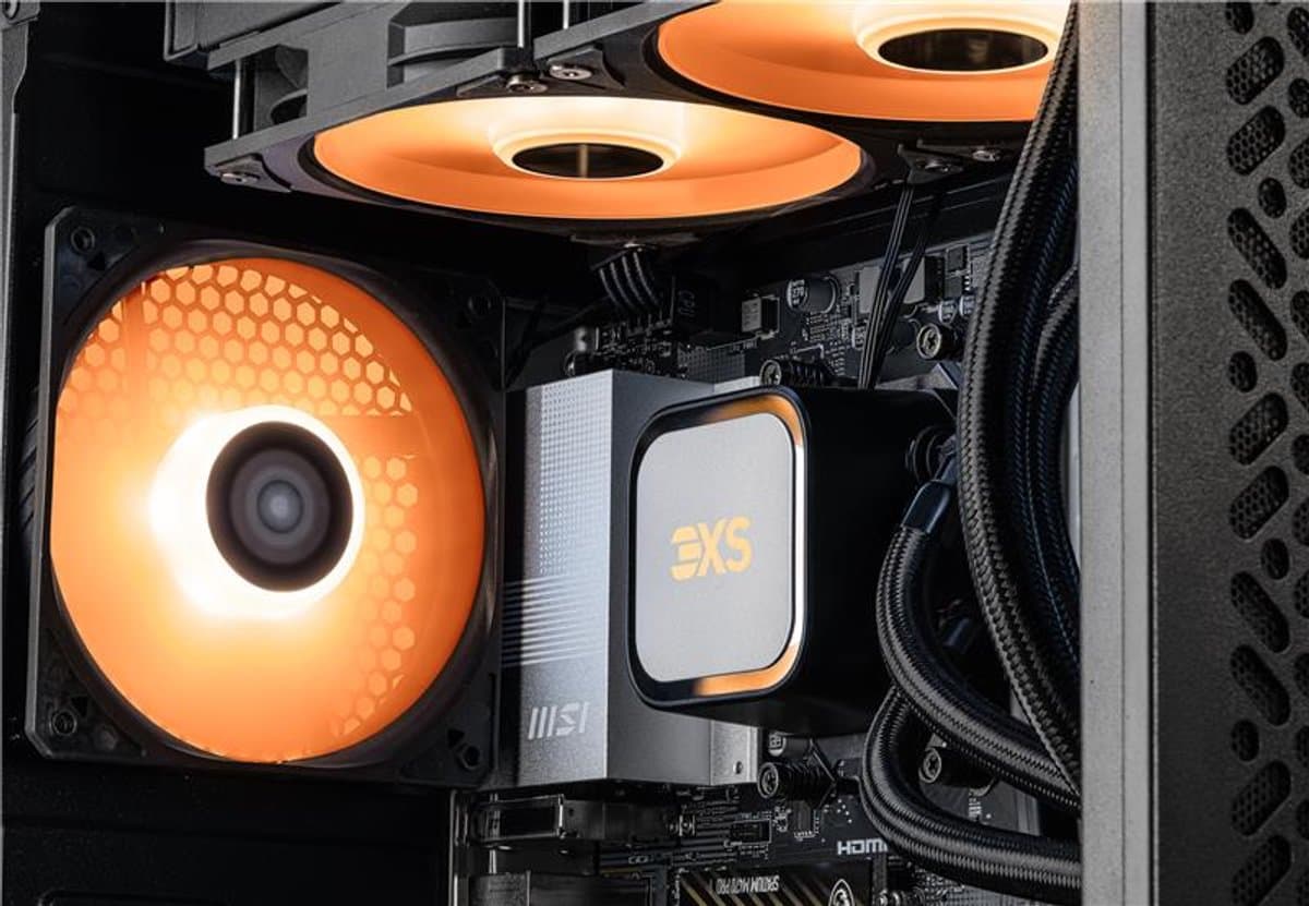 Corsair Scan 3XS Systems Elite - RTX 5090 4K Gaming PC thumbnail 8