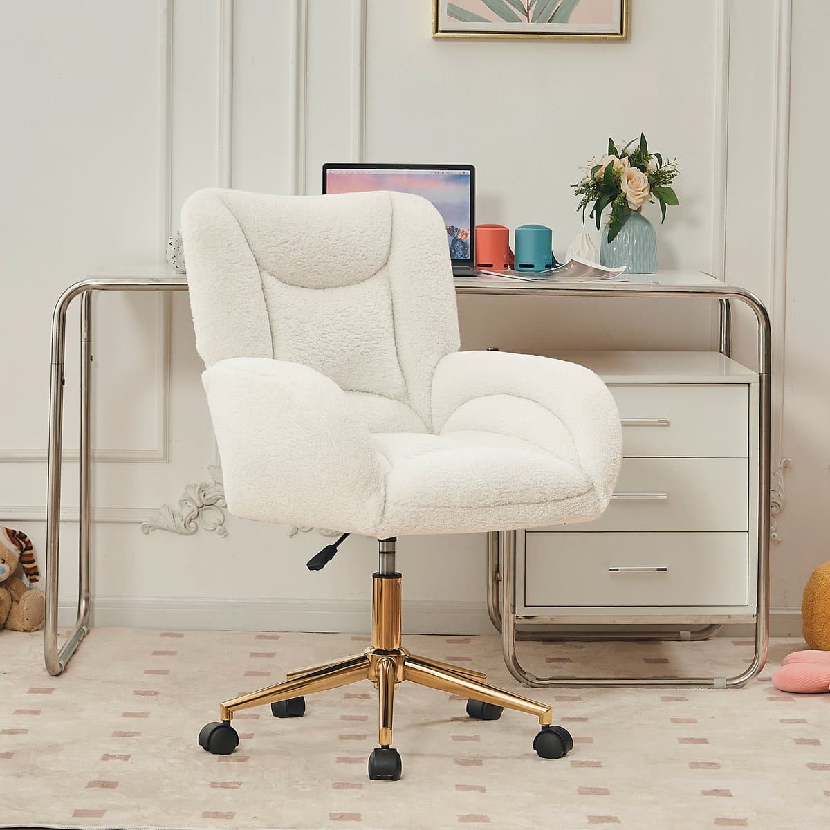 STILVORA Bureaustoel – Draaibare Kantoorstoel – Hoogteverstelbaar Met Gouden Poten – Ergonomische Comfortabele Zitting Voor Home-Office En Thuiswerk – Teddy Stof – Wit thumbnail 2