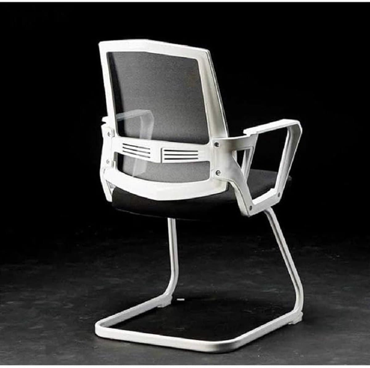 Ergonomische Bureaustoel – Mesh Computerstoel met Lendensteun, 360° Draaibaar, Verstelbare Executive Stoel met Armleuningen, Comfortabele Zitkussen & Antislip Basis – Zwart thumbnail 6