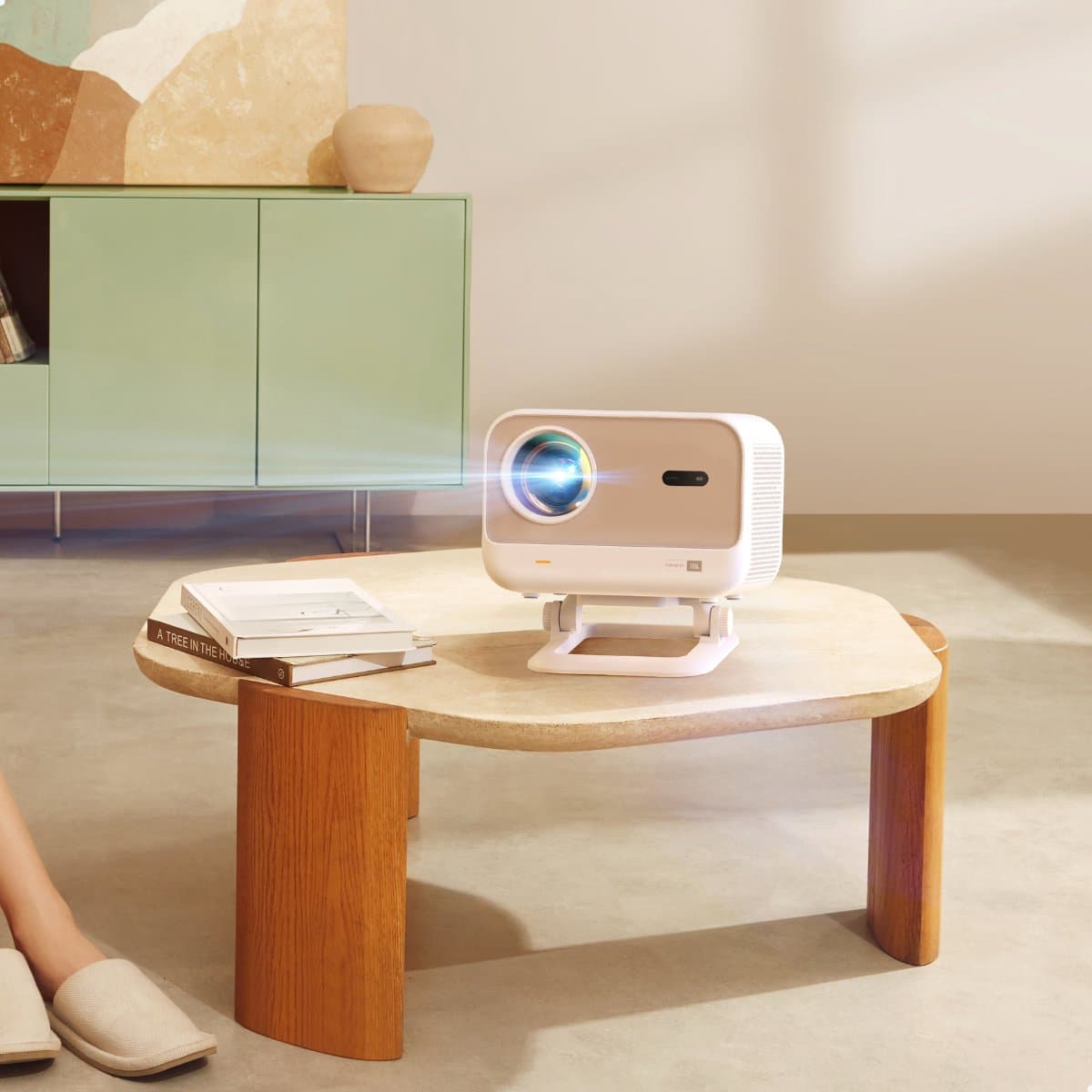 Yaber L2 Plus Beamer – 700 ANSI Lumen – Sound by JBL – Dolby Audio – Full HD 1080P – Dual-band Wi-Fi (2.4 + 5 GHz) – Bluetooth – Mini Projector met Draaibare Standaard – Voor Thuis & Presentaties thumbnail 6