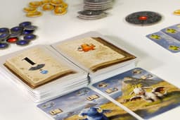 Productfoto van 999 Games Drakenherders Kaartspel: vlot familiespel met magisch boek