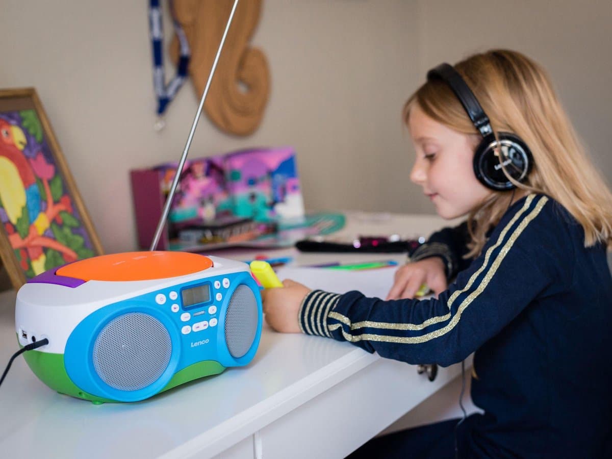 Lenco SCD-41 - Draagbare Radio cd speler met mp3, USB en AUX - Kids thumbnail 8