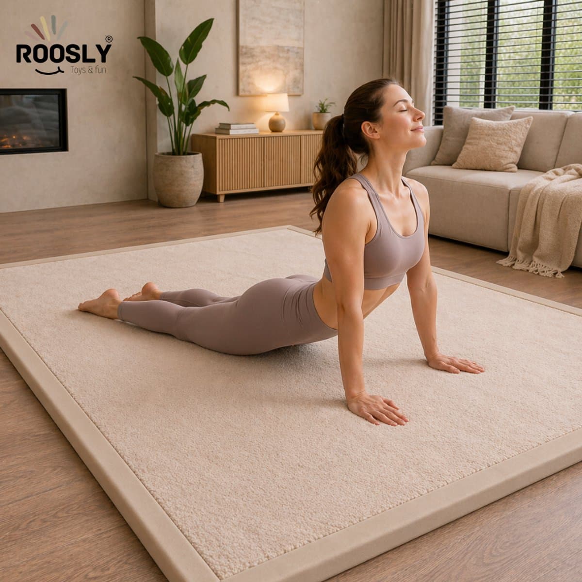 Roosly Speelmat Baby - Fluwelen Speelkleed baby - speeltapijt - kruipmat - playmat - Extra Dik Traagschuim 3 cm - Antislip - Zacht & Veilig - 150 x 200 cm - Sand Beige thumbnail 5