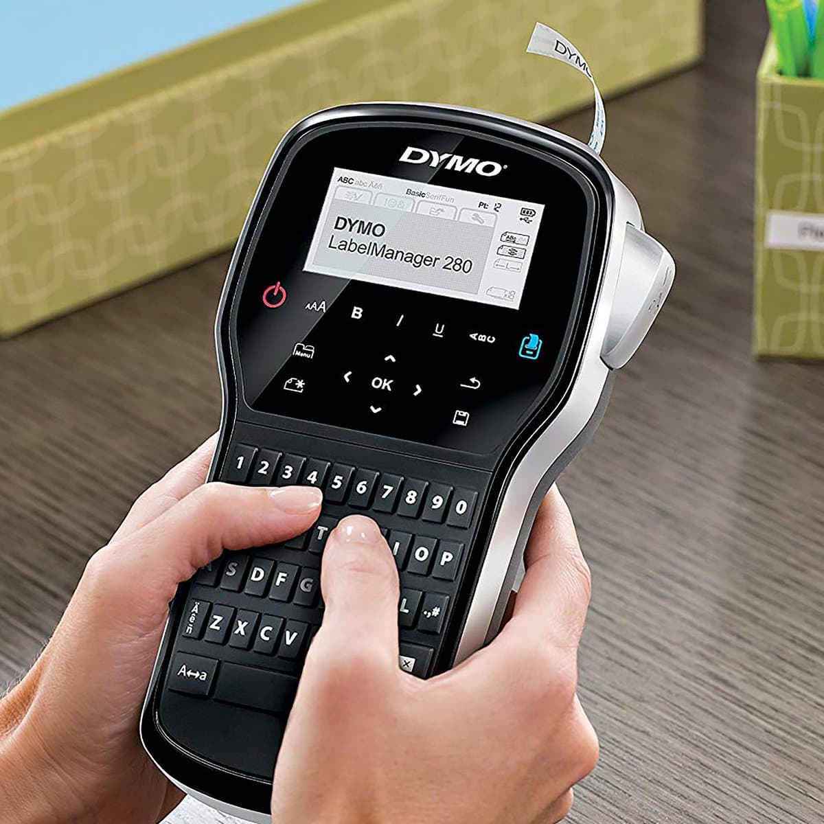 DYMO LabelManager 280-labelprinter | Oplaadbare Labelmaker met QWERTY toetsenbord | Inclusief zwart-wit D1-labeltape (12 mm) | Voor thuis en op kantoor thumbnail 6