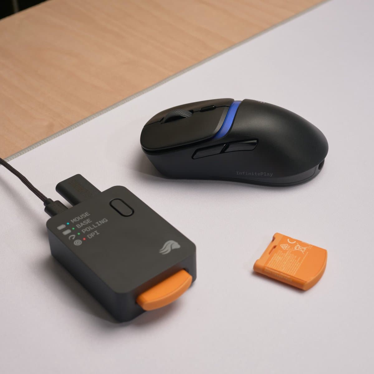 Glorious Gaming Model D3 Wireless - Draadloze Gaming Muis - 30K DPI - InfinitePlay-batterijsysteem - Optisch - RGB - Zwart thumbnail 4
