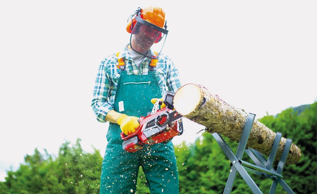 Einhell Accu Kettingzaag GE-LC 18/25 Li Solo - Power X-Change - 18 V/3.0 Ah/Li-Ion - Zwaardlengte: 25 cm - Max. Zaaglengte: 23 cm - Kettingsnelheid: 4,3 m/s - Excl. accu en lader thumbnail 5