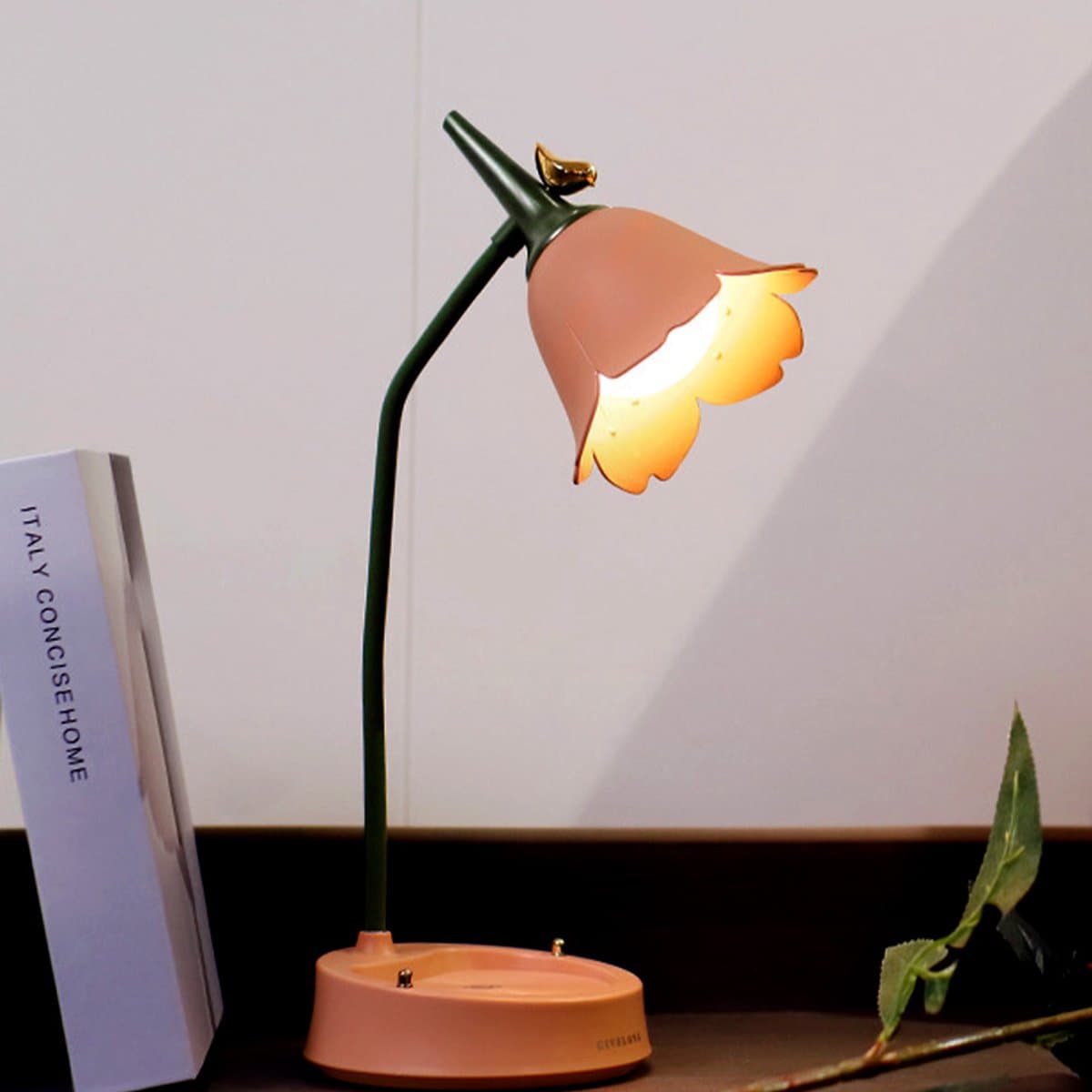 Roze bureaulamp voor meisjes - Dimbaar LED-bureaulampje - Oogvriendelijk om te studeren - Aanraaksensor - USB-oplaadbaar - Geschikt om naast het bed te lezen en te studeren - Perfect als decoratie voor de studentenkamer en als nachtlampje - Roze thumbnail 5