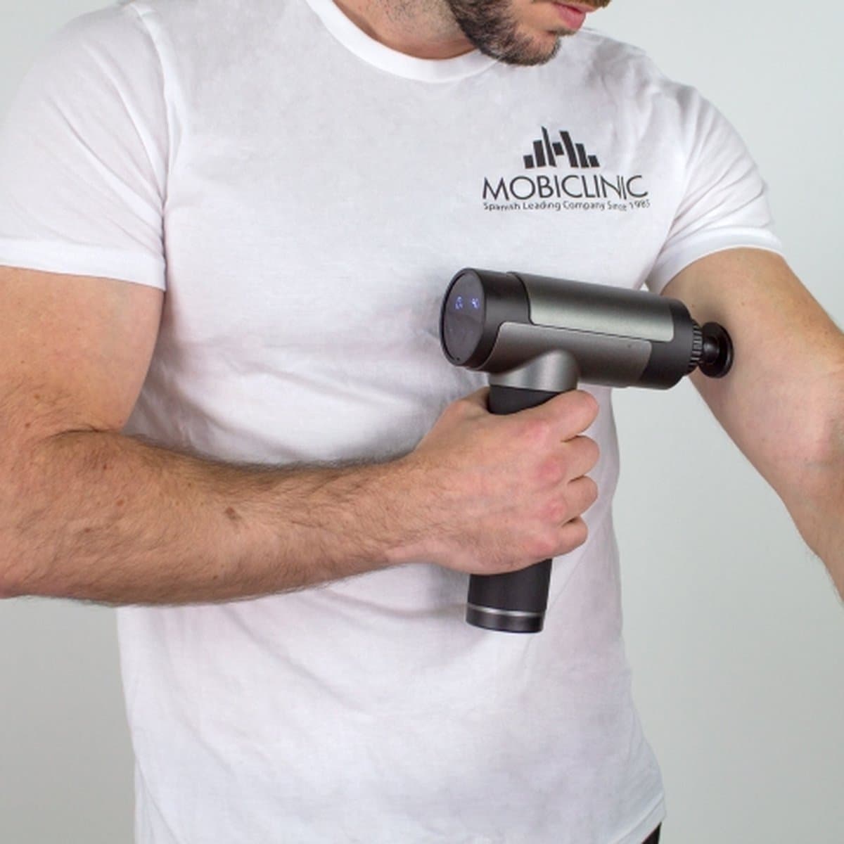 Mobiclinic PS-01 - Massageapparaat - Massage Gun - Massage pistool - 6 verschillende Opzetstukken - 30 instelbare intensiteitsniveaus - LCD scherm - Spiermassagepistool - Diep weefsel massageapparaat - Draagbaar - Grijs thumbnail 6