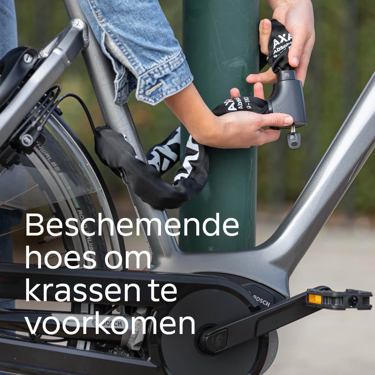 AXA Absolute 9-110 ART 2 Kettingslot – Fietsslot met keurmerk – Sterk slot met stalen ketting – Voor elektrische fiets, fatbike en bakfiets - Inclusief sleutelservice – 110 cm thumbnail 3