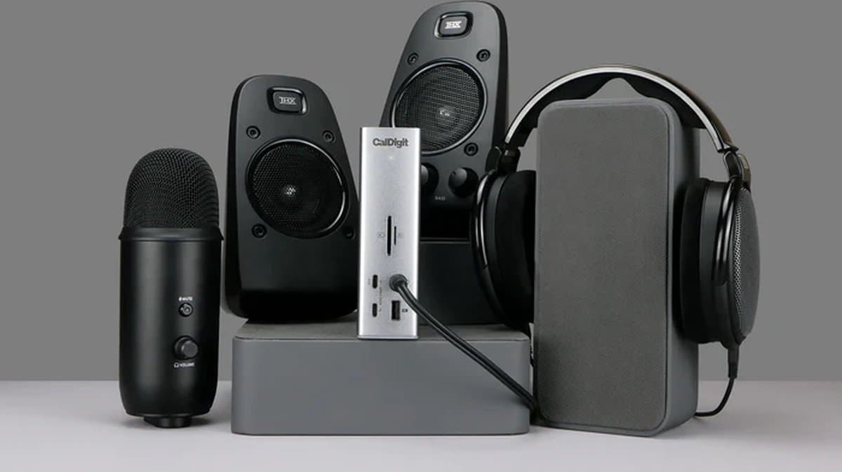 CalDigit TS4 - Thunderbolt Station 4 (EU) SPACE GREY with 0.7m Thunderbolt 4 Cable thumbnail 8