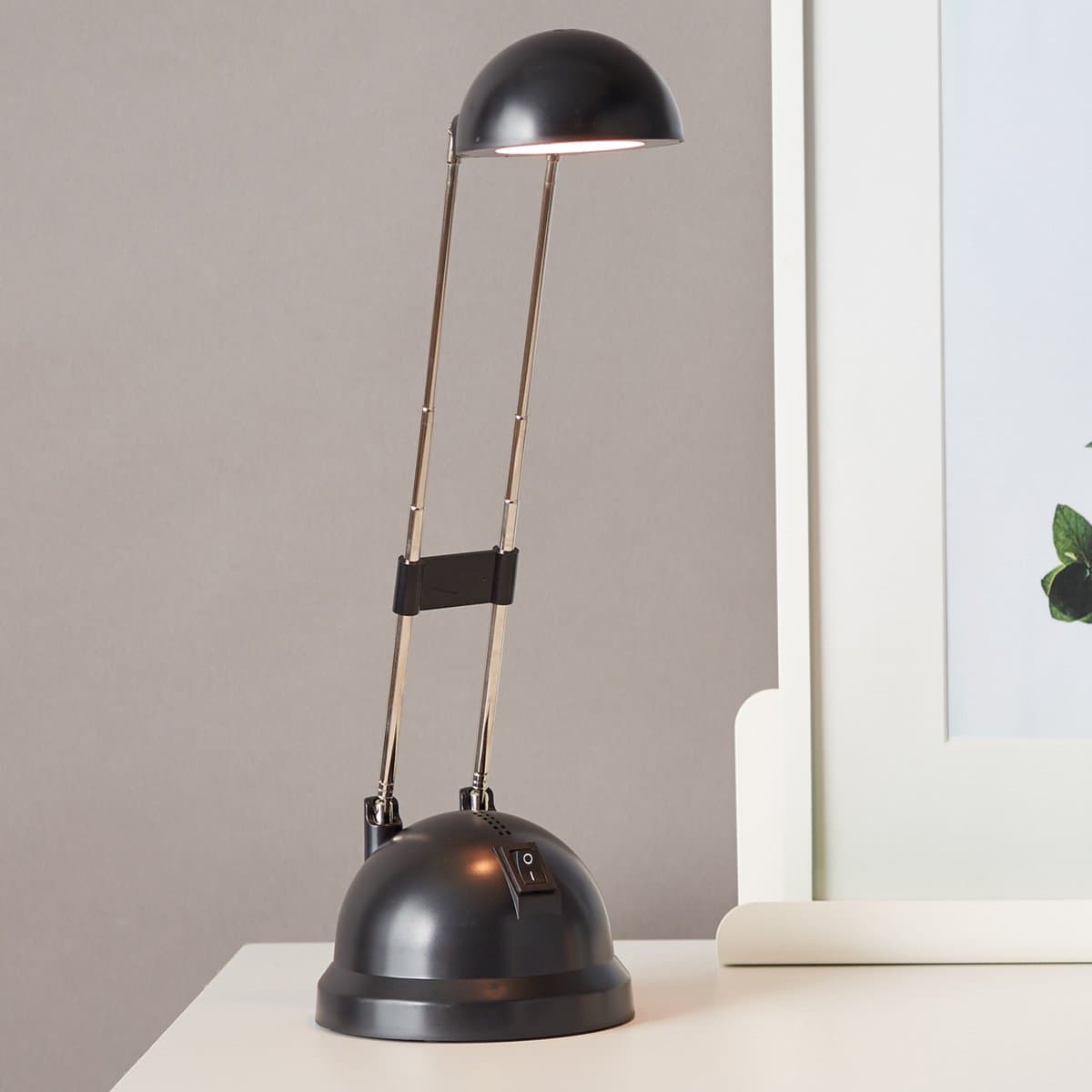 Brilliant Kartina - Bureaulamp - Richtbaar - Schakelaar - LED 5W - Zwart thumbnail 3