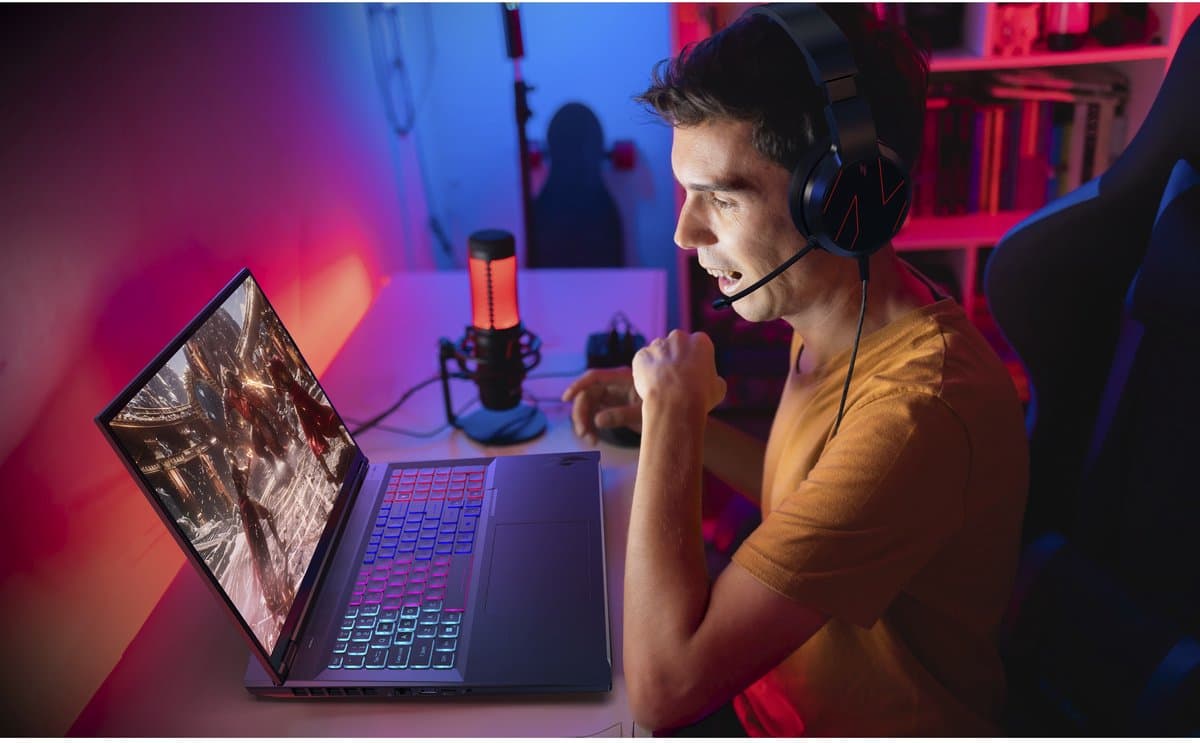 Acer Nitro 18 AI - RTX 5070 Ti gaming laptop thumbnail 7