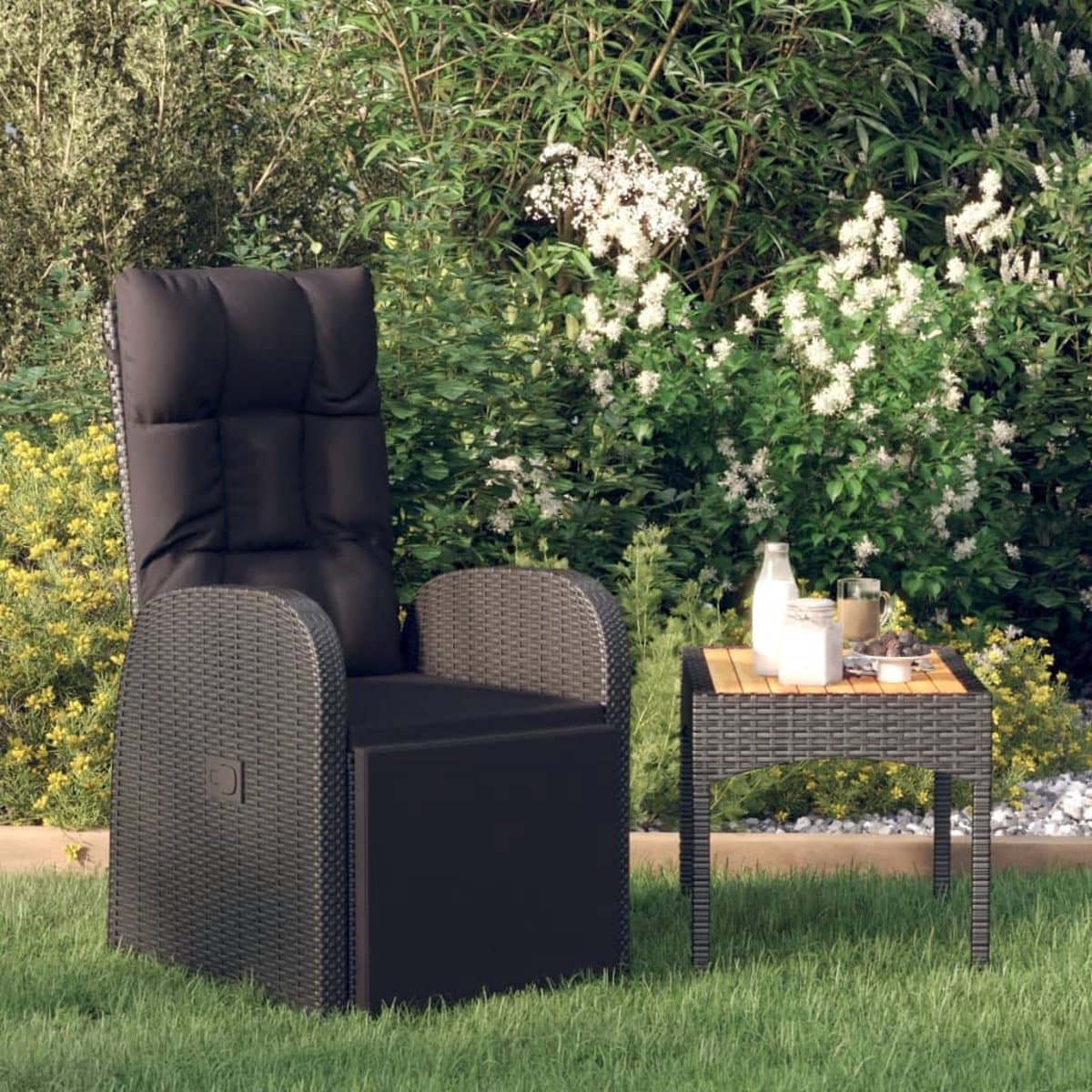 vidaXL - Tuinstoel - verstelbaar - met - kussen - poly - rattan - zwart thumbnail 3