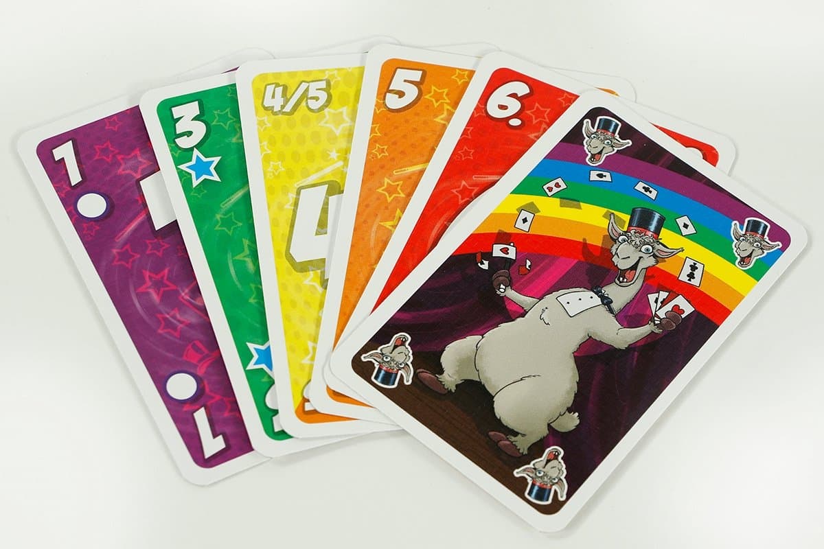 999 Games Lama: Cadabra - Vlot kaartspel met goochel-twist - afbeelding 1