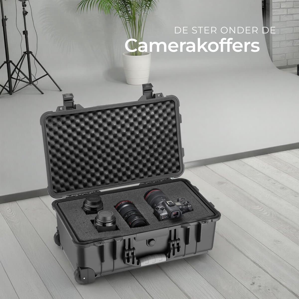 tectake® Camera Koffer - Verrijdbaar met Telescoopgreep - Fotokoffer - Camerakoffer - 2 kliksluitingen - Mogelijkheid voor afsluiten met hangslot - Afmetingen (LxBxH) 34,5 x 23 x 56 cm - Zwart thumbnail 5