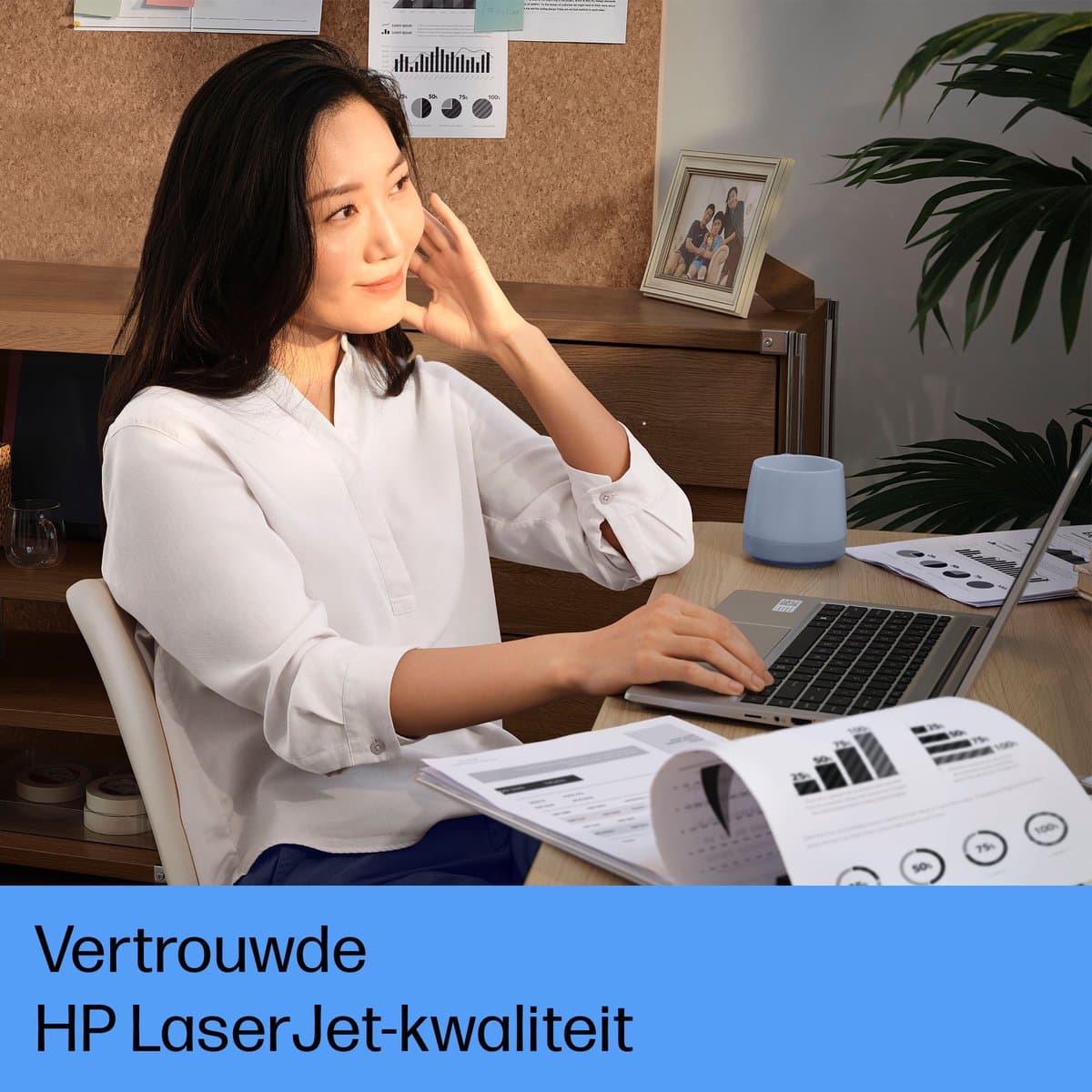 HP LaserJet Tank MFP 2604sdw - Laserprinter - Zwart-Wit Printer - 3 jaar garantie na registratie thumbnail 3
