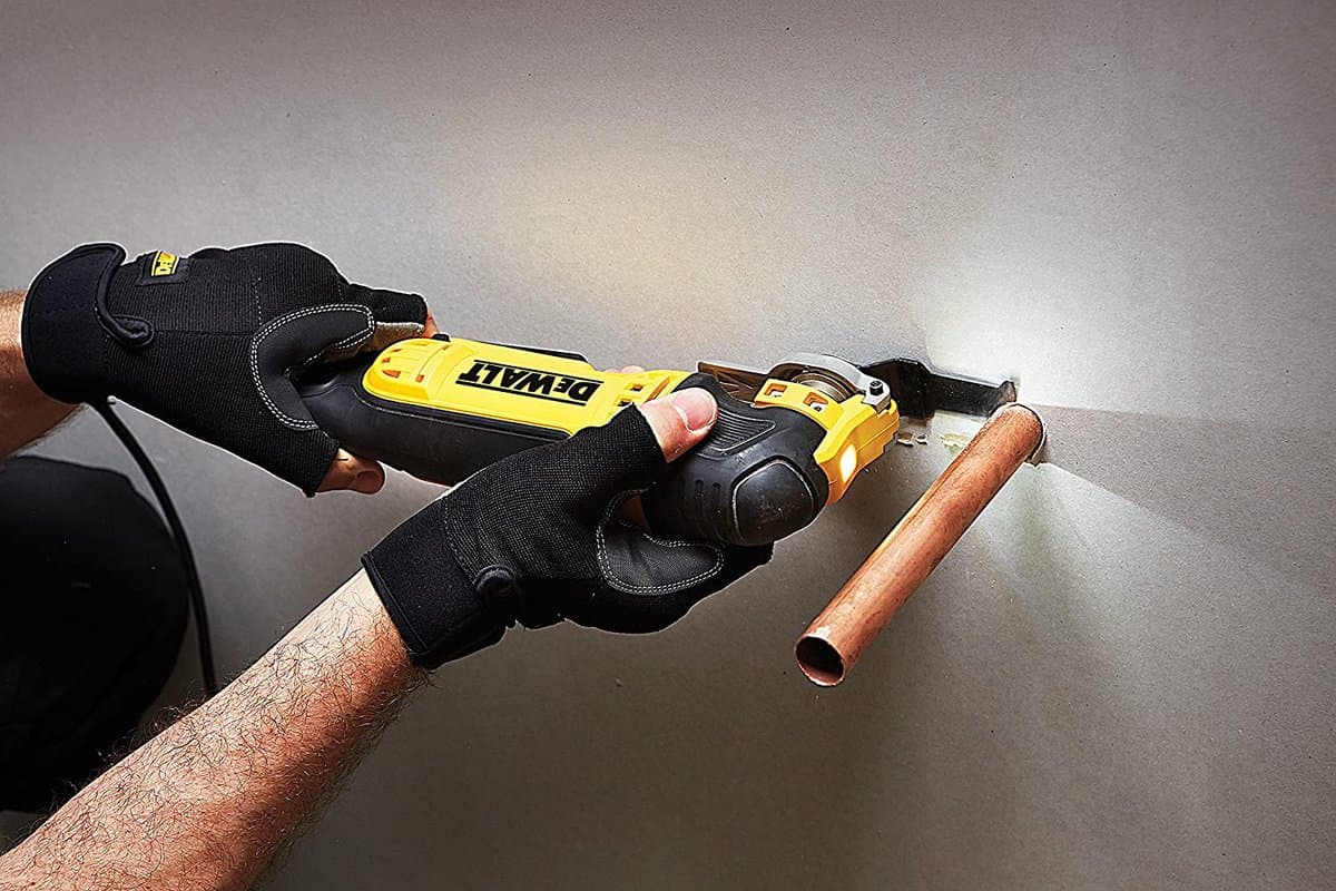 DeWalt DWE315KT oscillerende multitool met 23-delige accessoireset