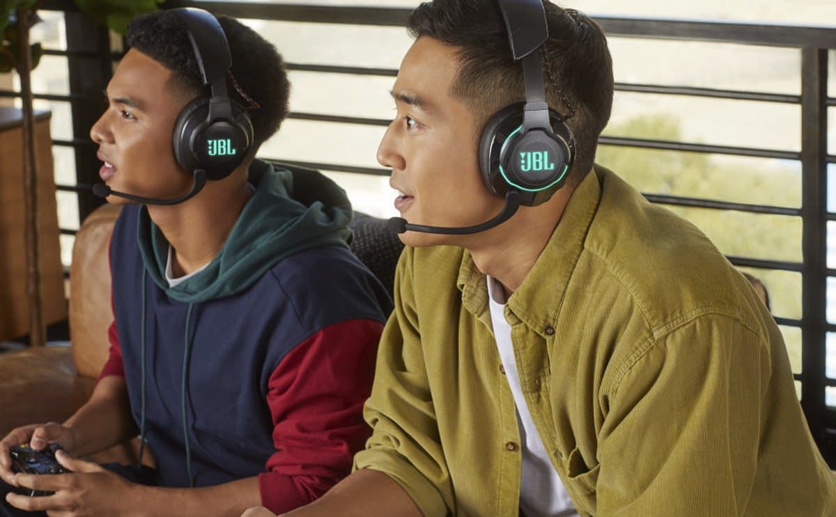 JBL Quantum 610 Wireless - 2,4 GHz en 40 uur thumbnail 7