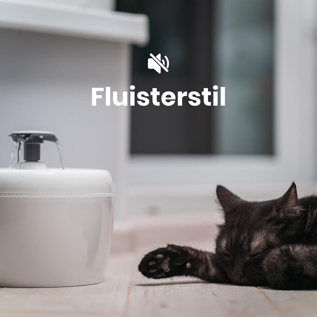 TrevoPet® Drinkfontein Kat - Waterfontein Kat - Kattenfontein - Fluisterstil - Drinkfontein - Drinkbak Kat - 2.5 Liter - Inclusief Filter - Wit thumbnail 4