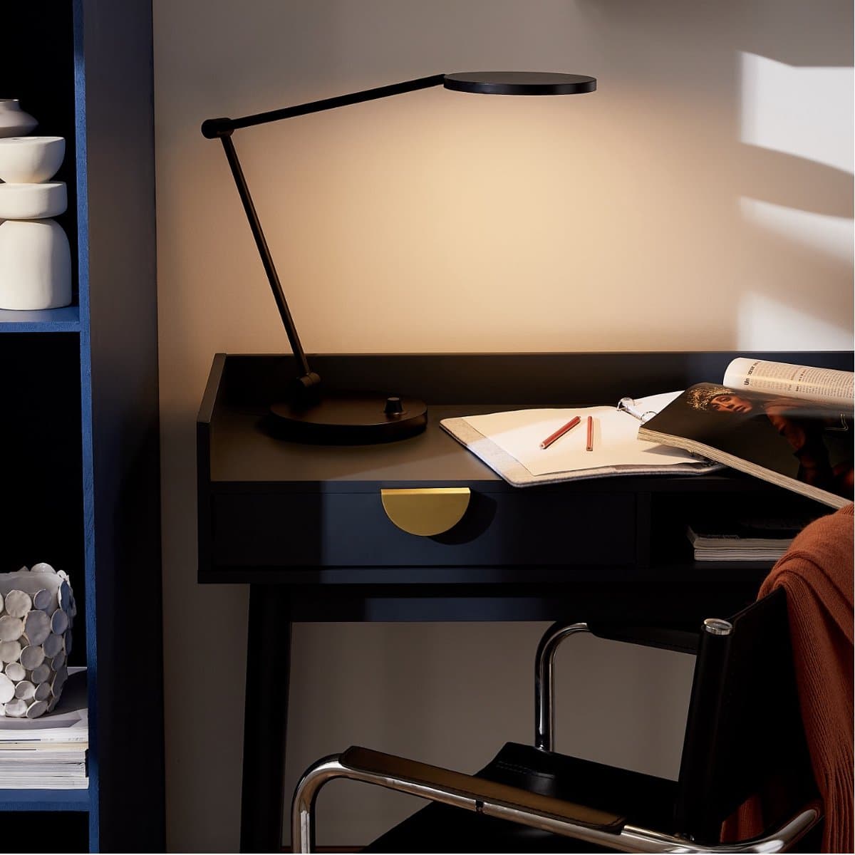 Inspire - Clura - Bureaulamp Led - Dimbaar - 3000K - 1130 Lumen thumbnail 3